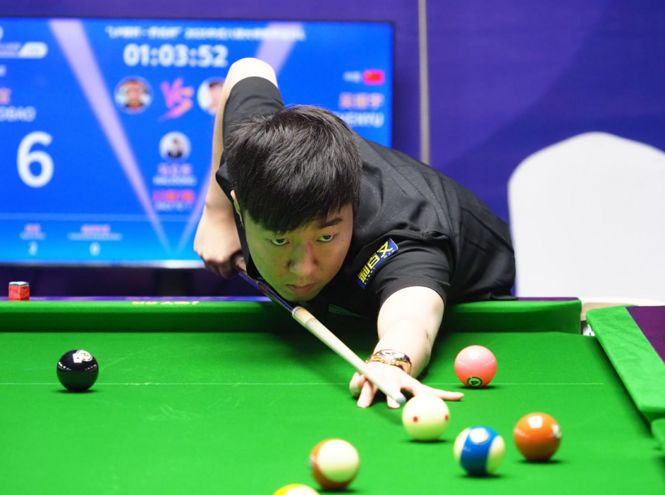 一个技惊四 一个技惊四