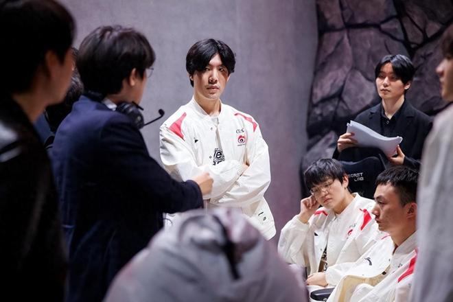 就占据了主 就占据了主